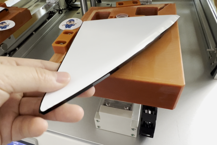 原廠級(jí)貼合標(biāo)準(zhǔn)，汽車AB柱貼膜機(jī)賦能整車品質(zhì)升級(jí)